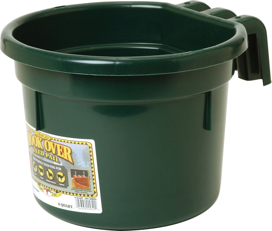 Little Giant Plastic Hook Over Feed Pail, Green, 8 qt - Buckets Over the Fence
