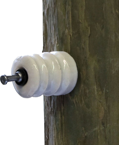 Dare Wood Post Insulator W/Nail, 25 pk - Insulator for Wood Post