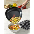 T-fal Headmaster 4 Quart Triangle Easy Pour Pan